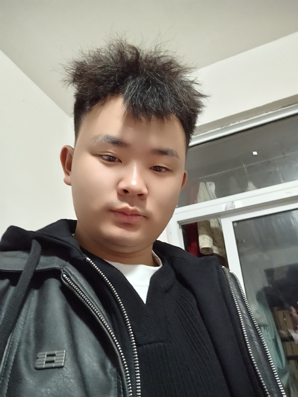 阿龙找对象的第一张照片--金华闪婚服务中心